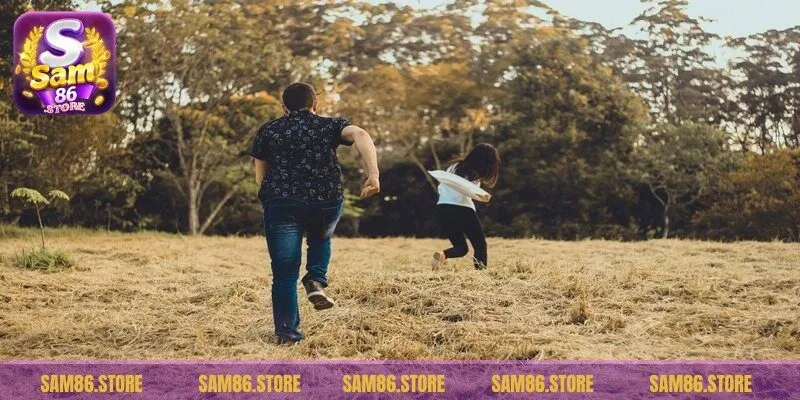 Giấc mơ thấy người yêu rượt đuổi cho thấy mối quan hệ bị xáo trộn